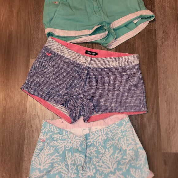 Three pairs of Southern Marsh Women's Shorts Size 4 - Picture 2 of 3